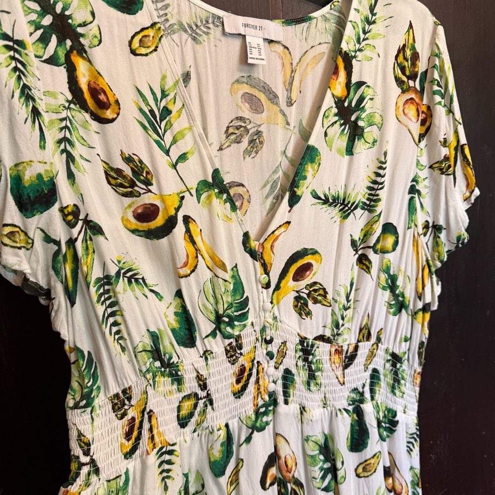 Forever 21 Tropical Print Dress 🥑 🌿 - Picture 2 of 5